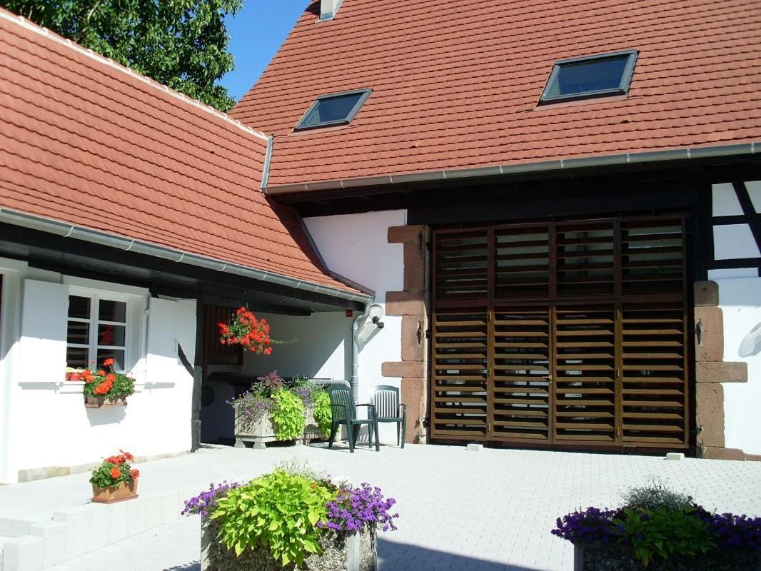 Gites Et Chambres D'Hotes Maison Ungerer Hunspach Exterior photo